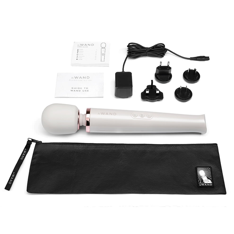 Le Wand Rechargeable Vibrating Massager • Cosmo Sexcellence Award • White